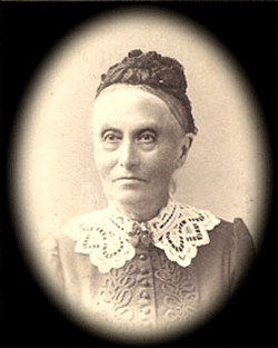hume57gh Haunted Memories Portrait Großmutter Hazel